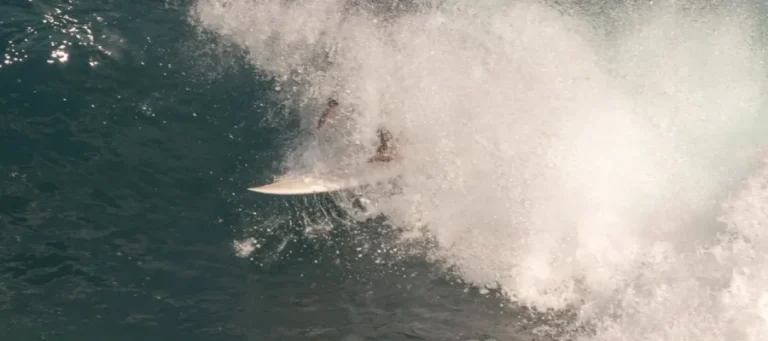 riding the waves of phillip islands national surfing reserve