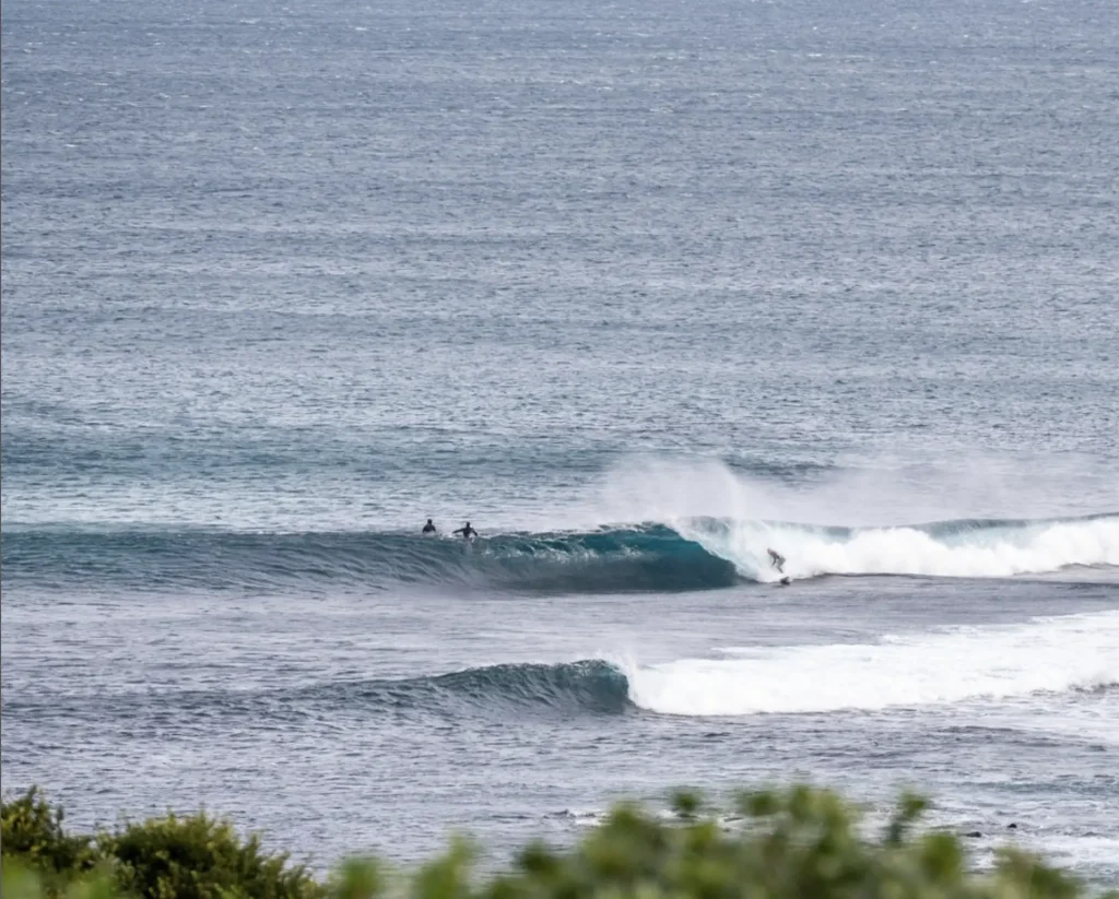 smiths beach surfing